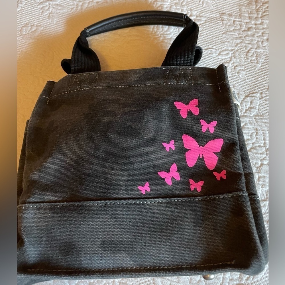 Koala Kansas black Camo bag with pink butterflies